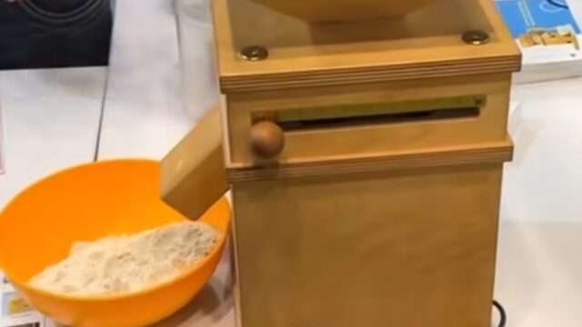 Screenshot_20251030-214104_Facebook